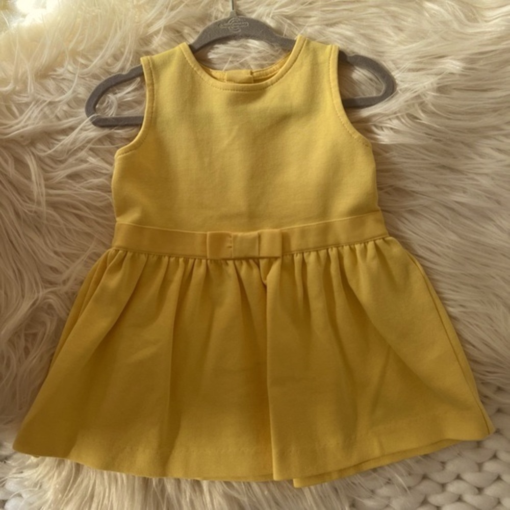 Ralph Lauren size 9 months (9M) yellow, bow detail dress with matching bloomers